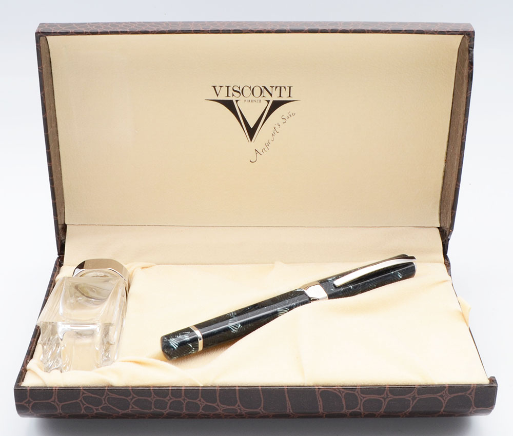 Visconti Aida LE Fountain Pen - Blue Candy Stripe Celluloid, Pd